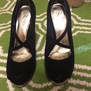 Adrianna Papell suede heels